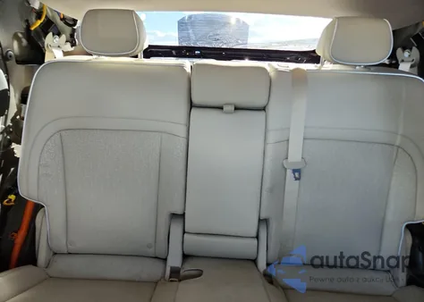 2024 Genesis Gv60 Advanced z USA, uszkodzony, nr VIN KMUKCDSC6RU022313